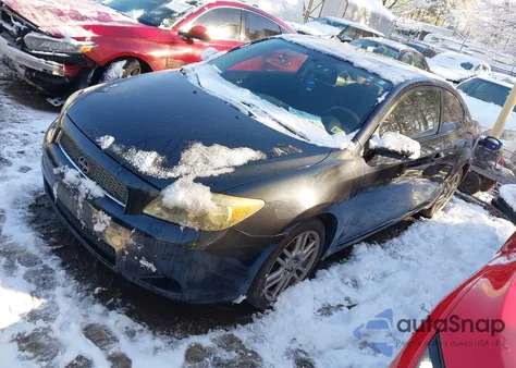 2007 Scion Tc z USA, uszkodzony, nr VIN JTKDE177670179725